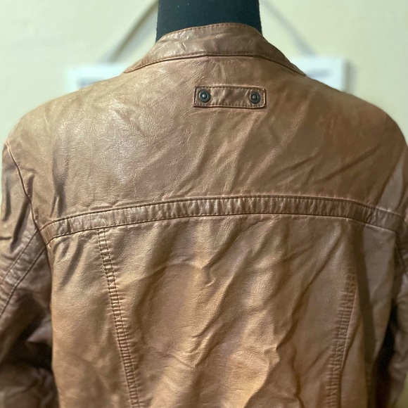 Lane Bryant • Brown Vegan Faux Leather Biker/Motorcycle Jacket Distressed - Picture 4 of 8